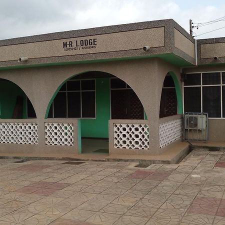 M-R Lodge Mankesim Kültér fotó