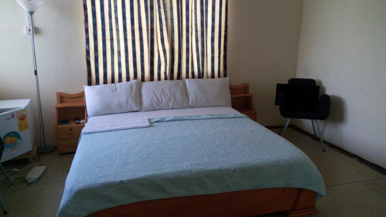 M-R Lodge Mankesim Kültér fotó